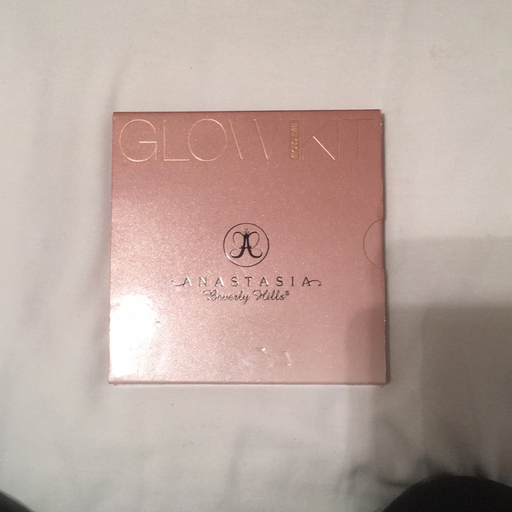 Anastasia Glow Kit